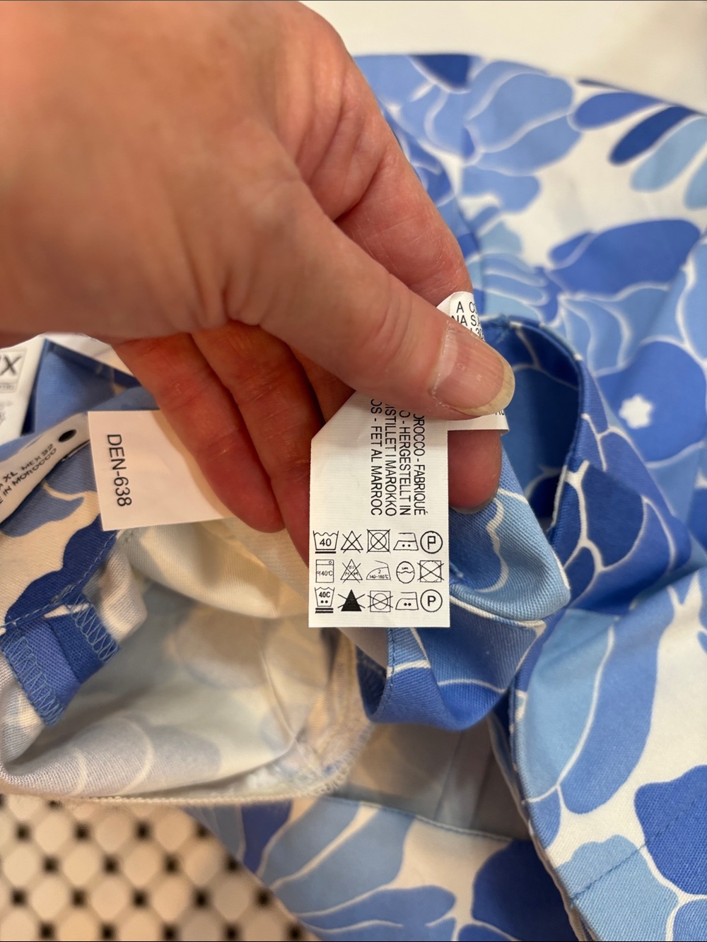 NWT Zara Blue and White Floral High-Waist Shorts - Picture 5 of 5
